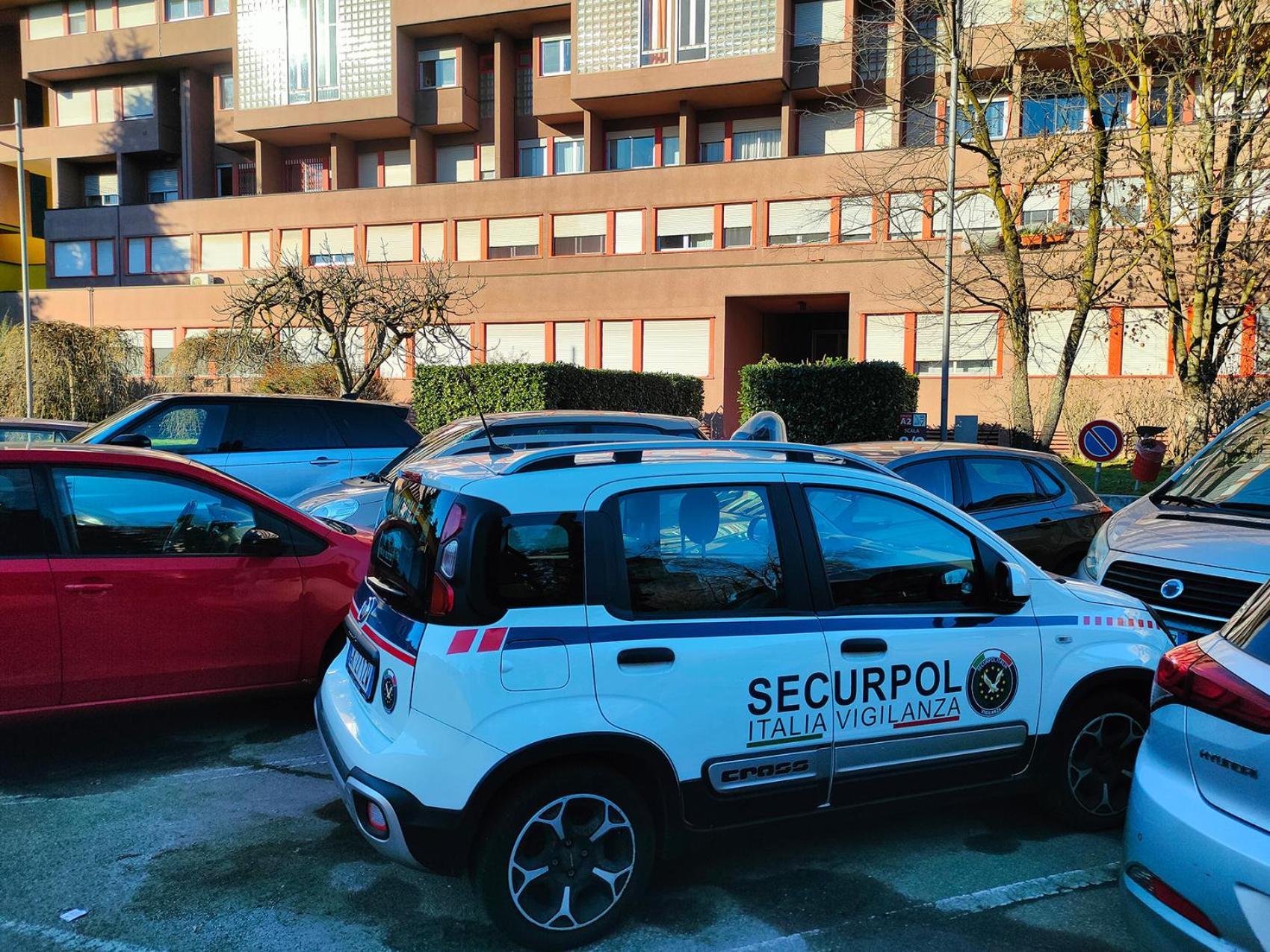 Milano San Siro-Rho Fiera-Parking&Security "Metro 200M" Lägenhet Exteriör bild